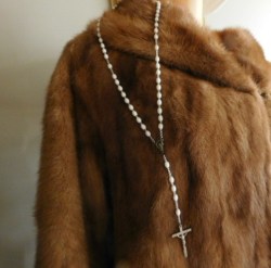 FRENCH ROSARY 24